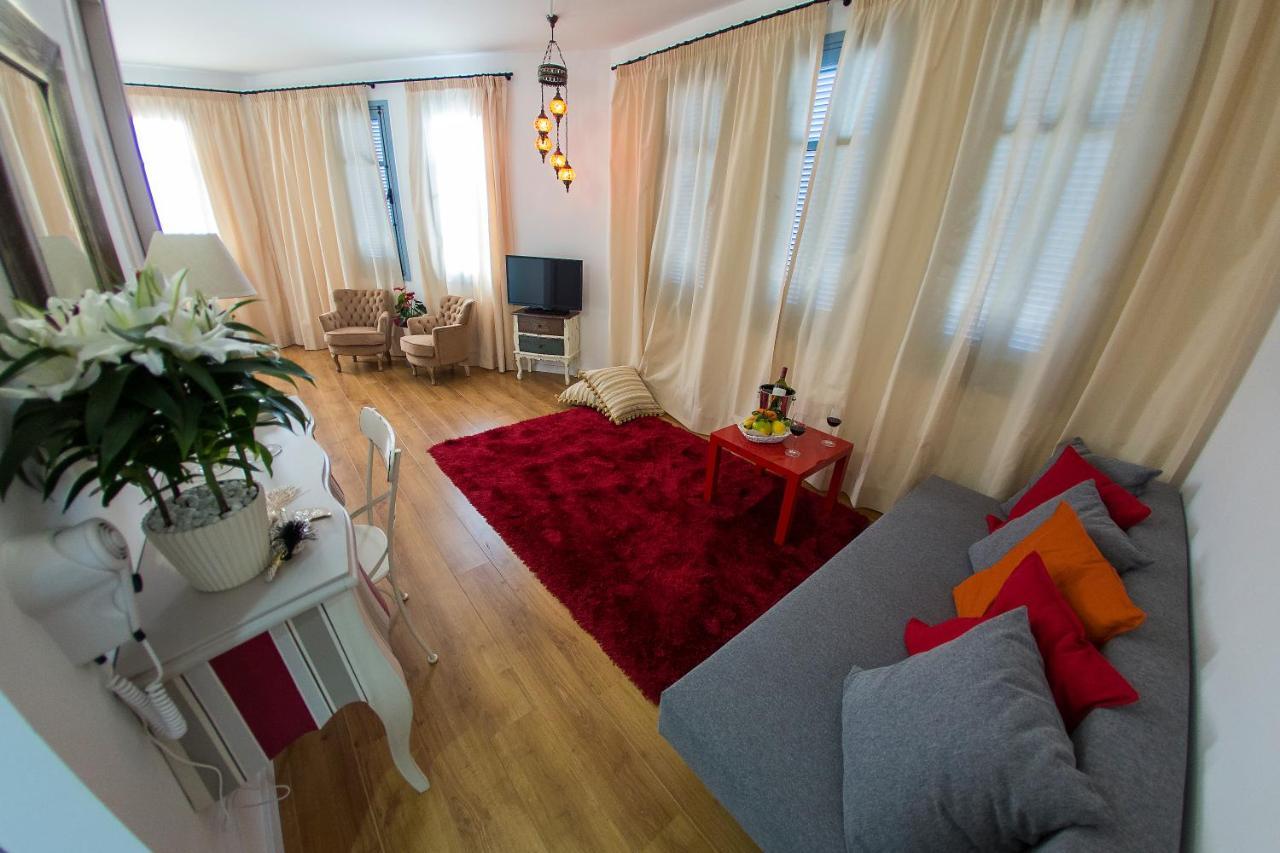 Appartement Operetta House à Larnaca Extérieur photo
